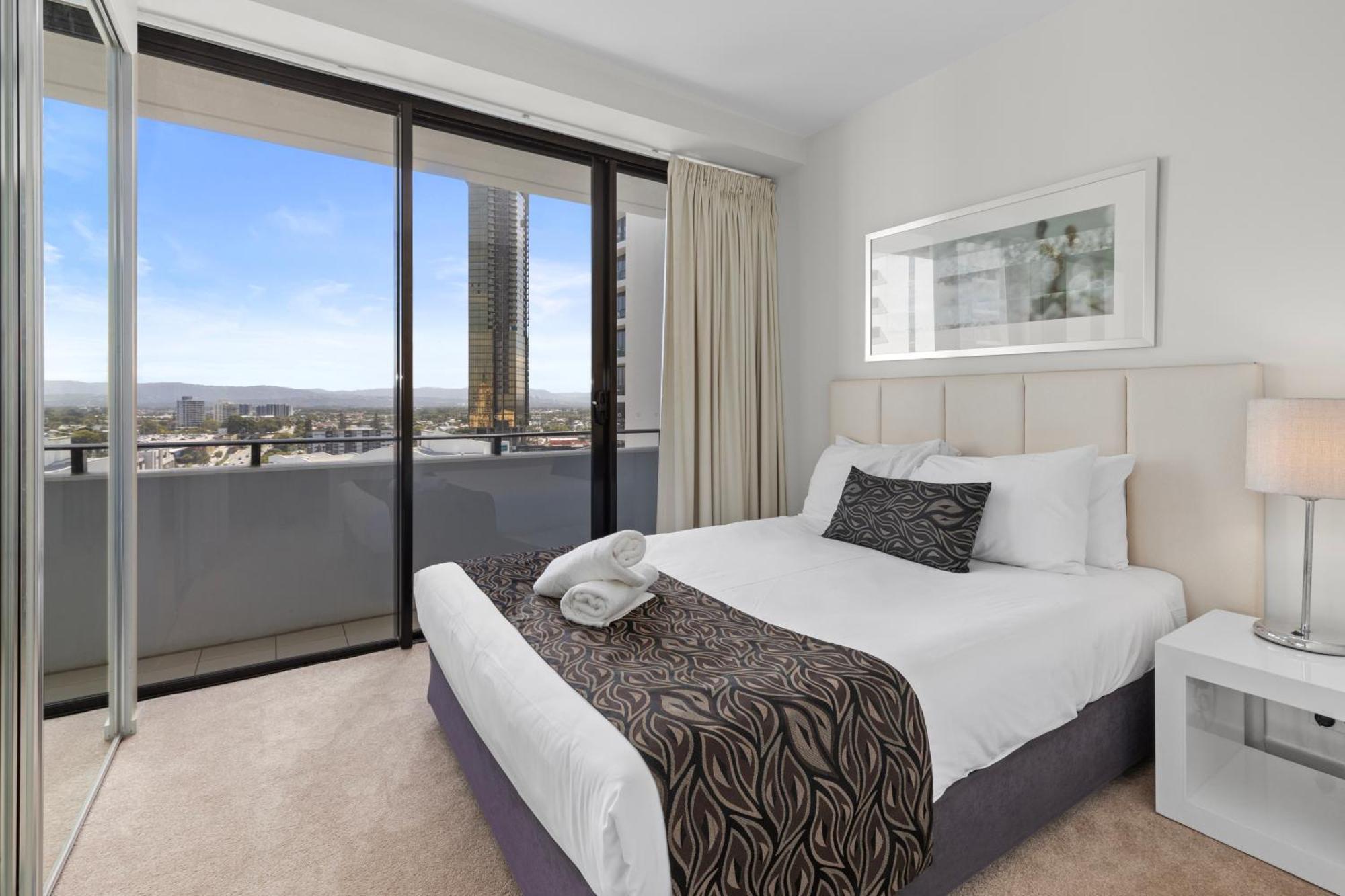 Ultra Broadbeach Gold Coast Bagian luar foto